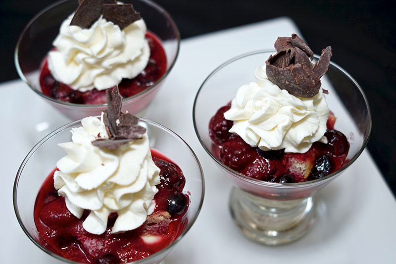 Fresh-Berry-Parfait fine dining catering