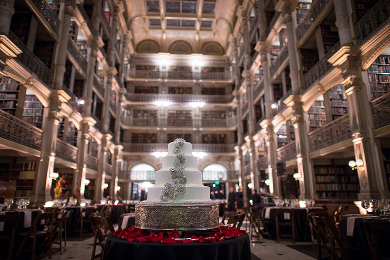White Winter Cake at Peabody library wedding catering